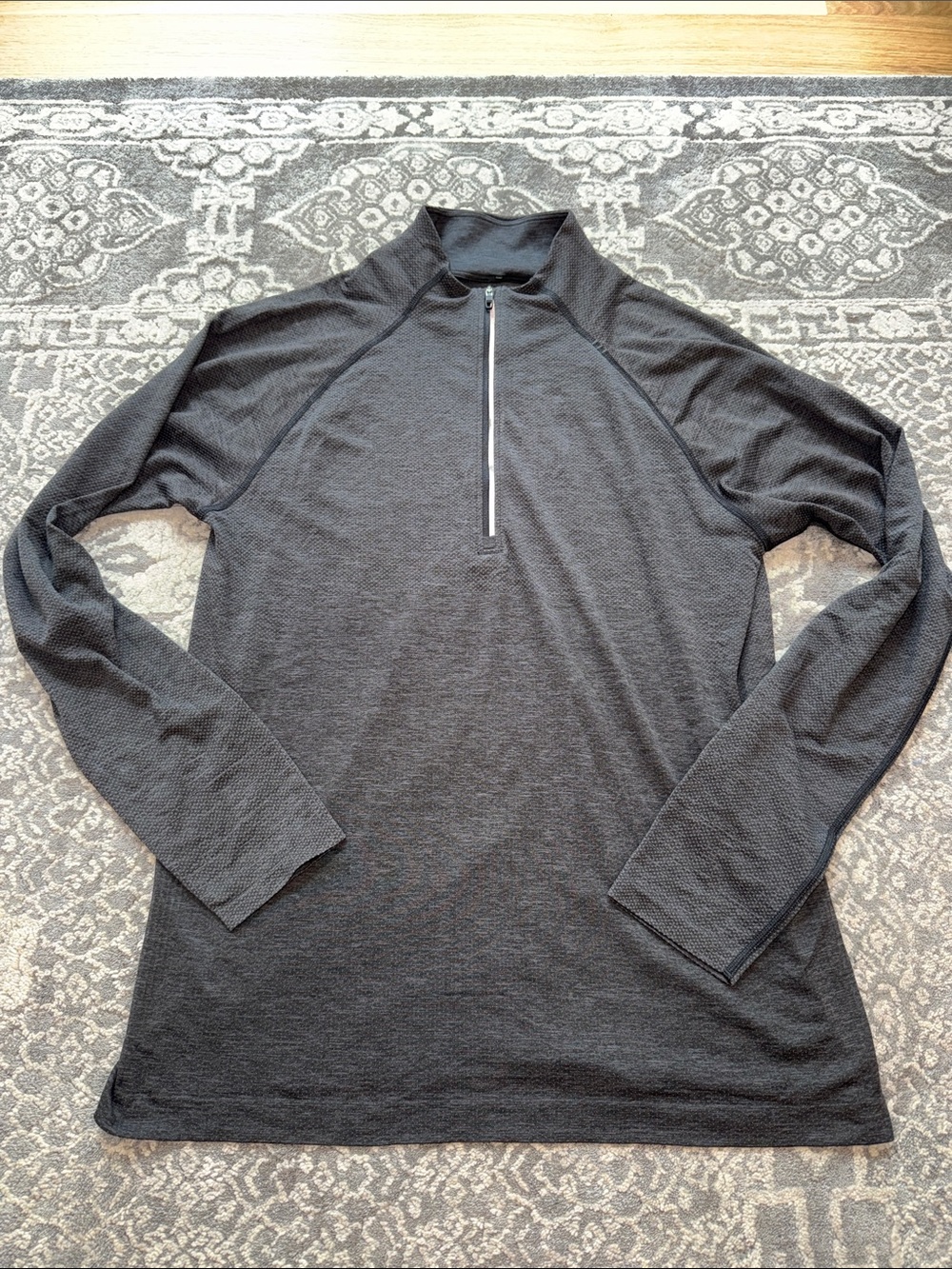Lululemon Men's movement is medicine Quarter-Zip Performance Long-Sleeve Shirt M